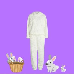 Fluffy White Hooded Sleepwear Set NWT